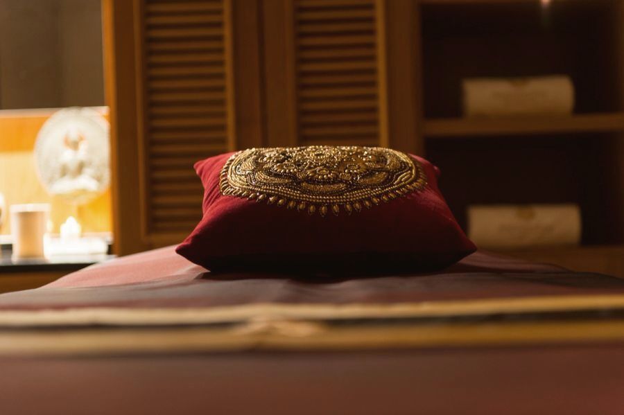 Massagem Relaxante Tailandesa — Mandalay Spa